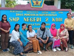 Habis Gelap, Terbitlah Terang: Visitasi Akreditasi SMP Negeri 2 Kodi Bersama Dua Asesor ‘Kartini’