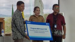 BRI Peduli: 59 Mahasiswa Unika Weetebula Dapat Beasiswa